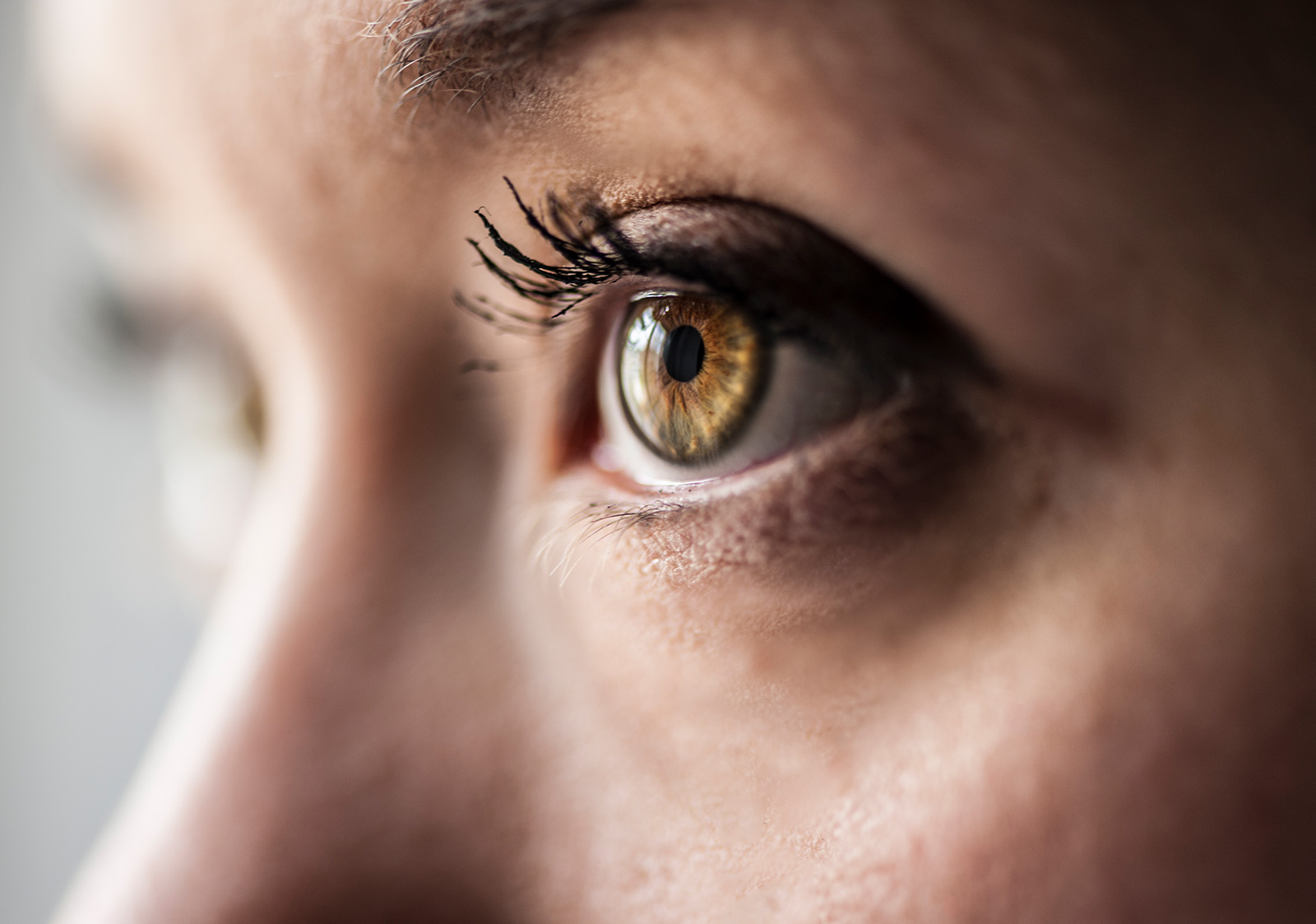Blefaroplastia: Rejuvenece tu mirada con confianza